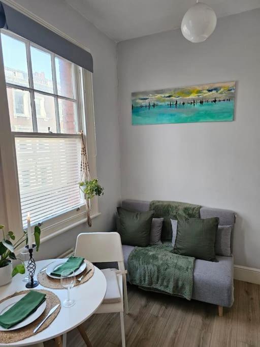 Beautiful And Spacious Flat London Exterior photo